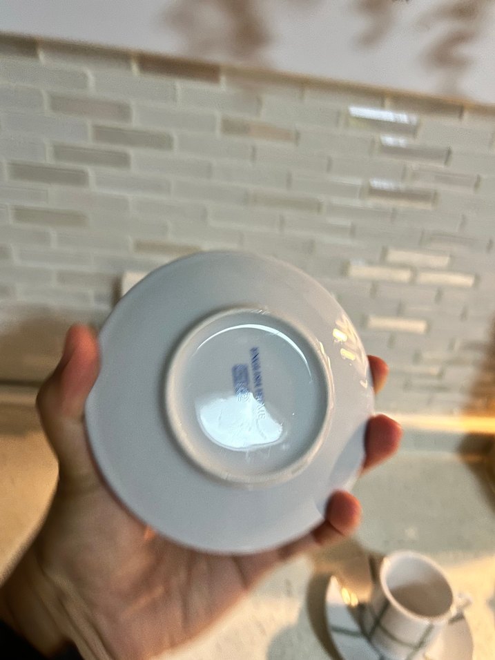 Yeşil Desenli Kahve Fincanı ve Tabağı - Görsel 5