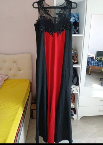 Diğer Diger Kırmızı Siyah Uzun Gotik Abiye Elbise