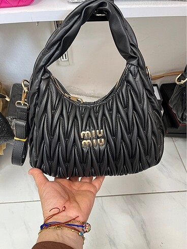 Miu miu çanta