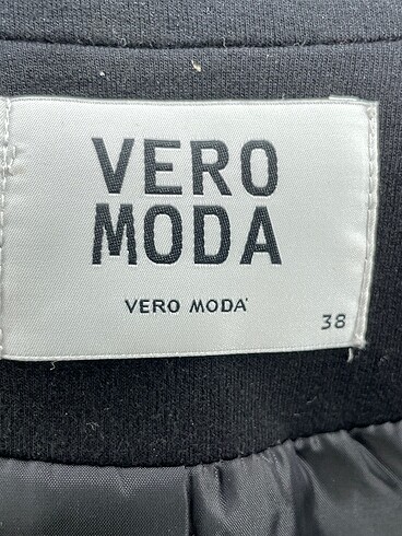 38 Beden siyah Renk Vero Moda Blazer %70 İndirimli.