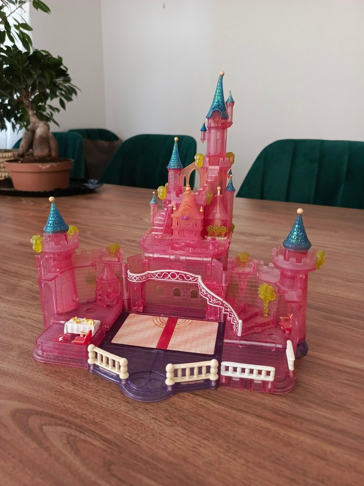 Polly pocket Pembe Renkli Oyuncak Kale - Görsel 2