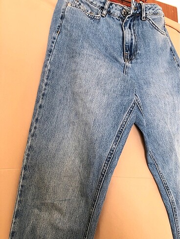 32 Beden mavi Renk Jean pantolon