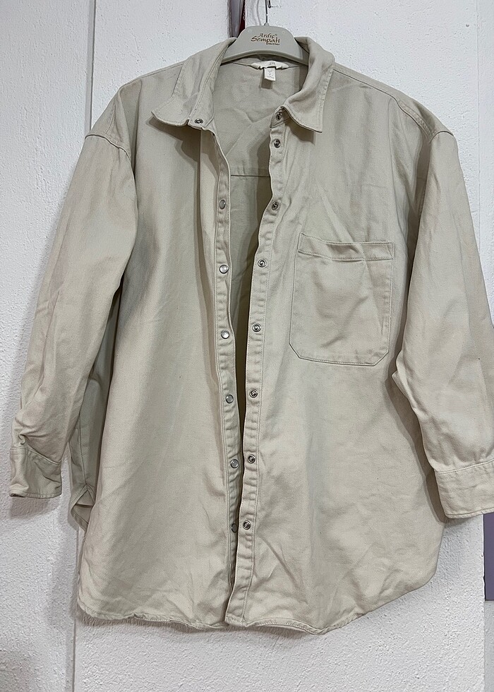 H&M marka xl  beden beyaz oversize kot ceket - Görsel 2