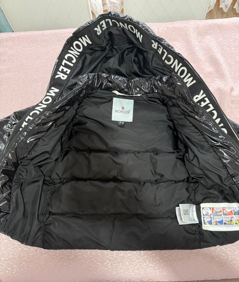 Orijinal Parlak Siyah Moncler çocuk Mont - Görsel 2