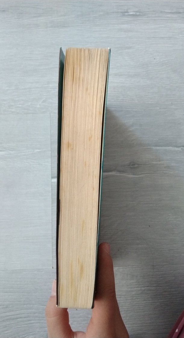 Kasabada Bir Cadı - Ruth Warburton - Görsel 3