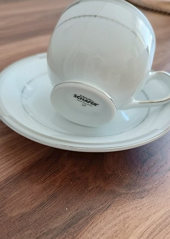 Gri Detaylı Beyaz Porselen Fincan ve Tabak Seti - Görsel 2