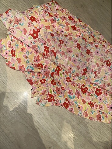 42 Beden çeşitli Renk Stradivarius Çiçekli Yazlık Etek