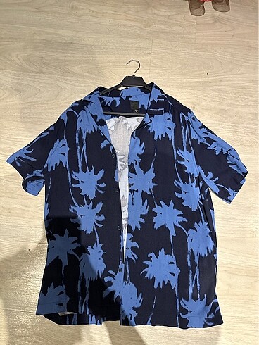 H&M Mavi Palmiyeli Gömlek