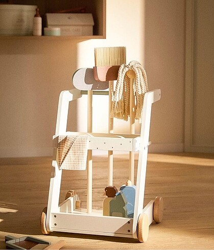  Beden Zara Home Ahşap Oyuncak Temizlik Arabası