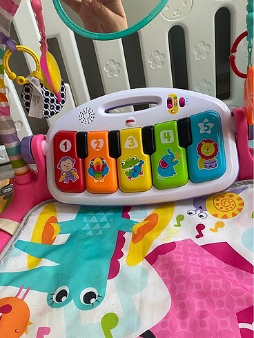 Fisher Price Piyanolu aktivite