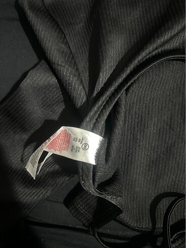 s Beden Primark sırt detaylı crop
