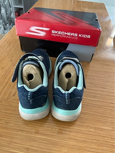 35 Beden mavi Renk Skechers ayakkabı