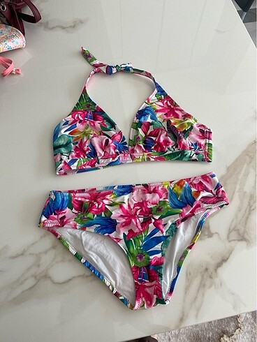 Büyük beden bikini