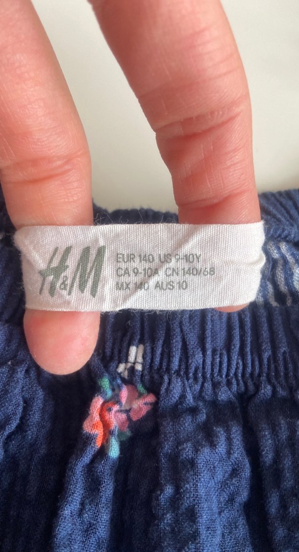 Nakışlı, fırfırlı, askılı kız elbisesi - Görsel 2