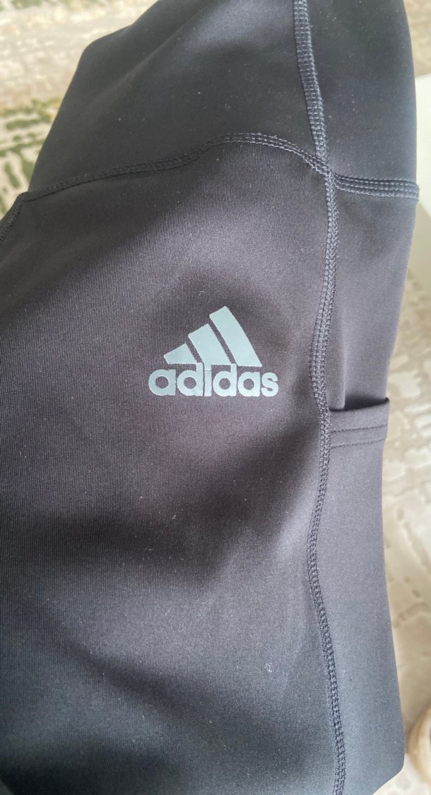 Siyah Adidas Kadın Spor Tayt, renk solması yok - Görsel 3