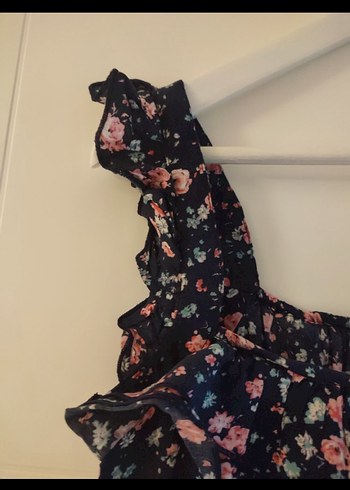 Çiçekli Uzun Askılı Kadın Elbise - Görsel 3