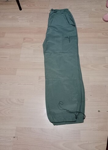 H&M Paraşüt pantolon 