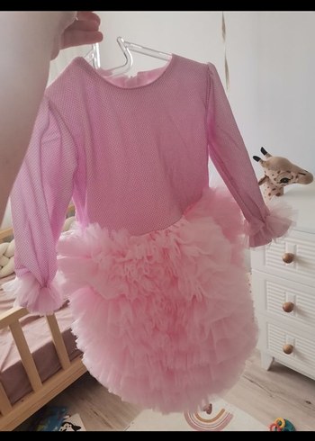 Pembe Kız Çocuk Uzun Kollu Fırfırlı Elbise