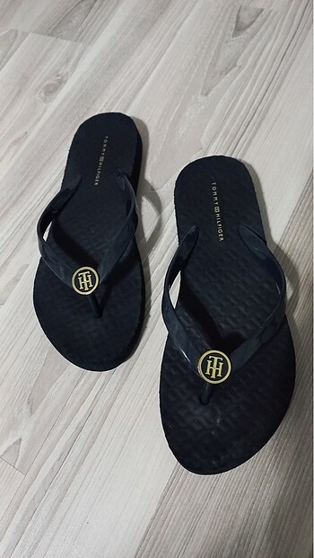 Tommy Hilfiger PARMAK ARASI TERLİK