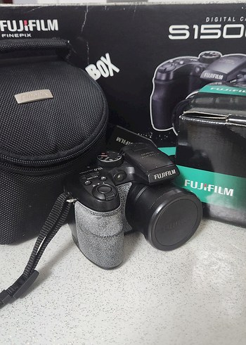 Fujifilm S1500 Dijital Fotoğraf makinesi