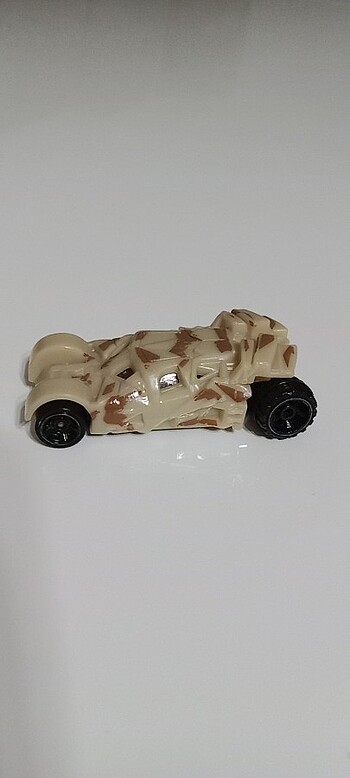  Beden Renk Hot Wheels Askeri Tarzı