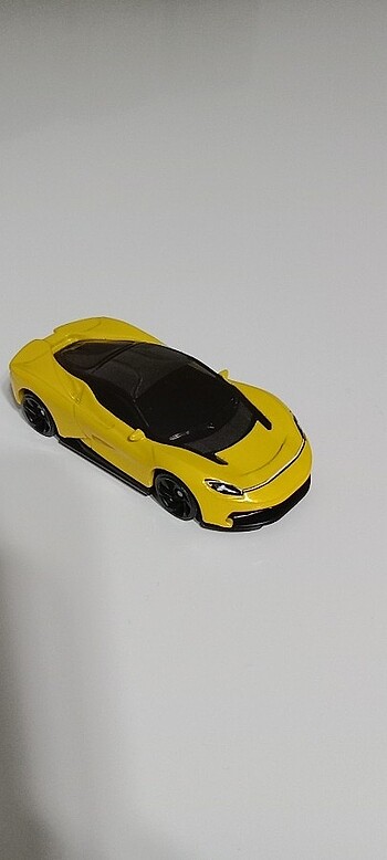 Hot Wheels Sarı Lamborghini