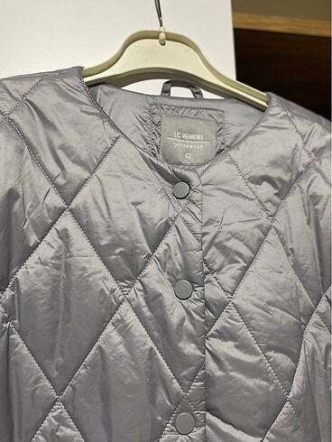 LC Waikiki Kapitone ceket