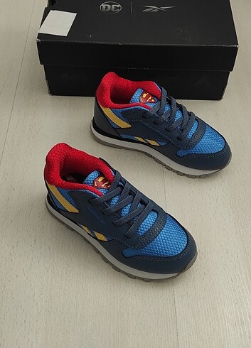 25 Beden Reebok