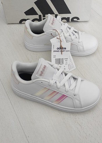 Adidas çocuk ayakkabı - Görsel 4