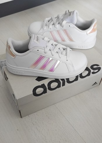 Adidas çocuk ayakkabı - Görsel 2
