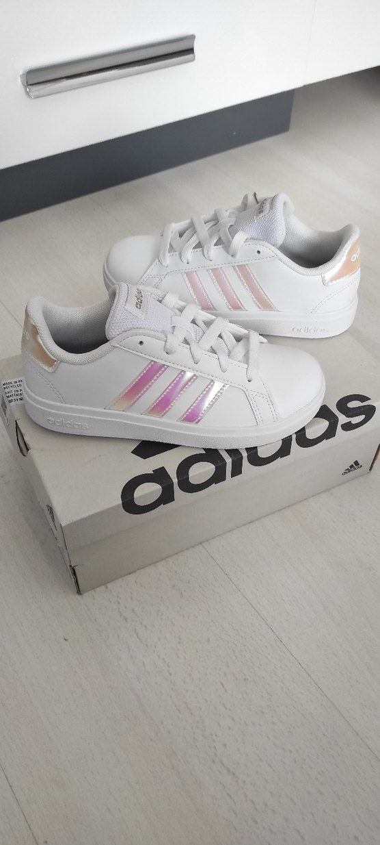 Adidas çocuk ayakkabı - Görsel 2