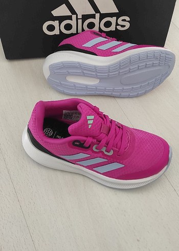 Adidas çocuk ayakkabı - Görsel 2
