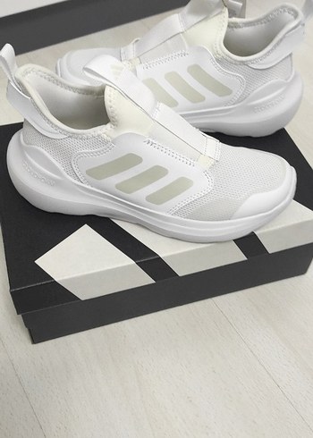 Adidas çocuk ayakkabı - Görsel 4