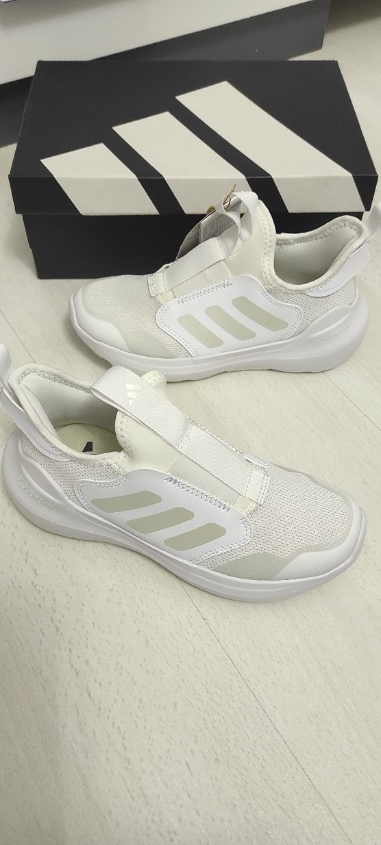 Adidas çocuk ayakkabı - Görsel 2