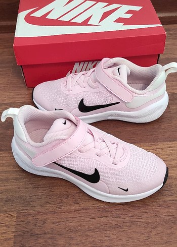 Nike Kız Çocuk Pembe Spor Ayakkabı