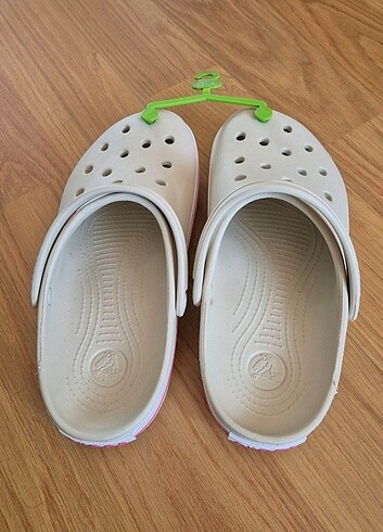 39,5 Beden Crocs Orijinal