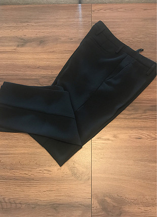 Siyah kumas pantolon