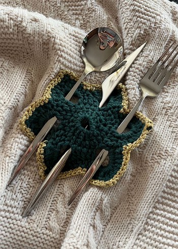 Altıgen Kırmızı El Örgüsü Motifler - Görsel 3