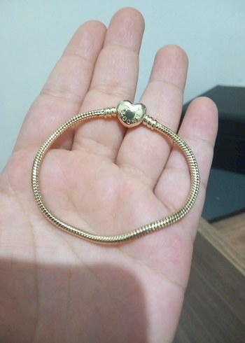 Pandora Altın Renk Zincir Detaylı Bileklik