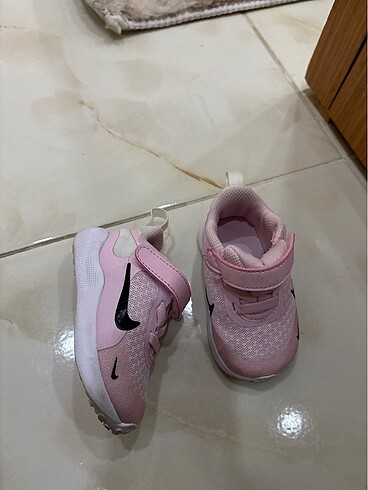 Nike spor ayakkabı