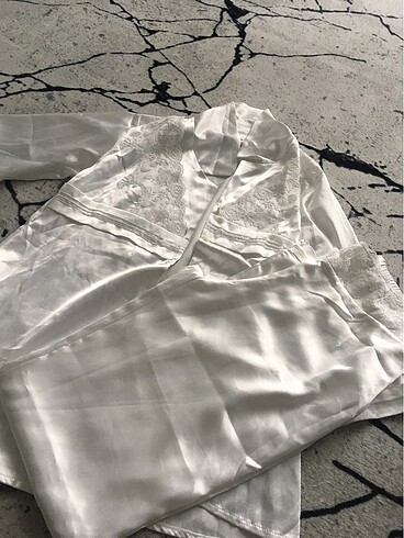 Saten pijama seti - Görsel 3