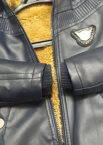 Kürklü Kapüşonlu Deri Erkek Çocuk Mont - Görsel 4