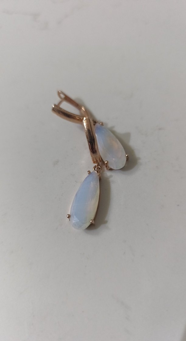 Beyaz Mini İnci Küpeler - Görsel 3