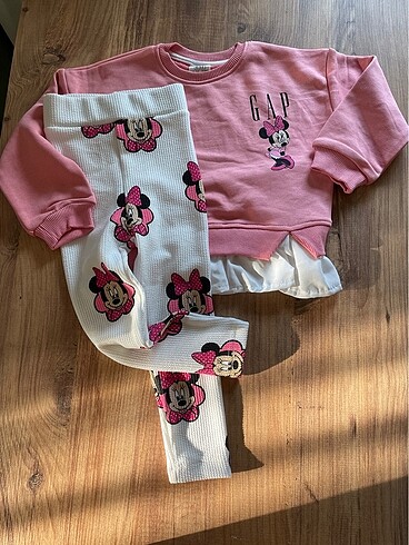 Gap Gap Minnie Takım