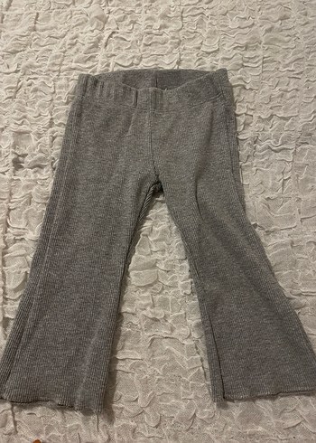 Gri Nakışlı Dantelli Kız Bebek Takımı - Görsel 2