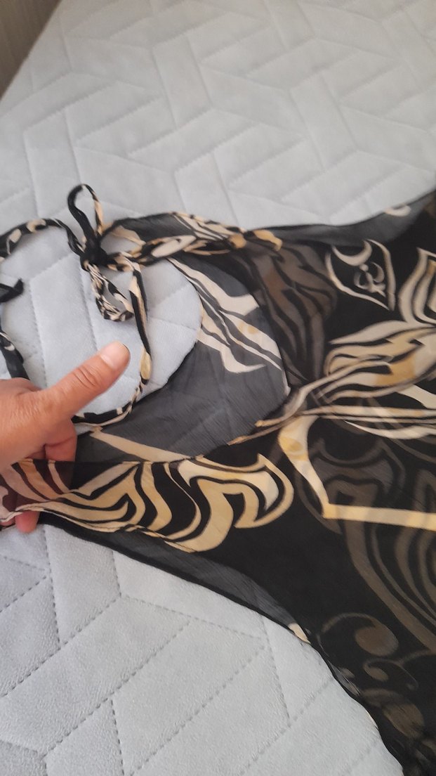 Siyah Desenli şifon pareo - Görsel 2