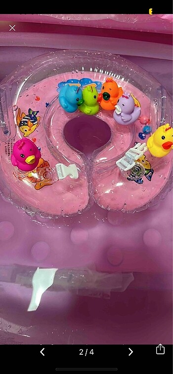 Diğer Kız çocuk pembe havuz