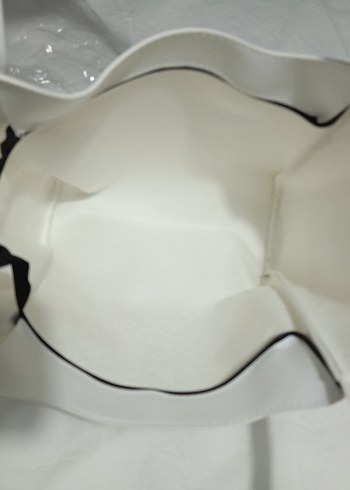 Beyaz Minimalist Kadın Omuz Çantası - Görsel 4