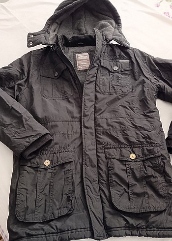 Erkek Çocuk Siyah Düğmeli Kaban - Görsel 14