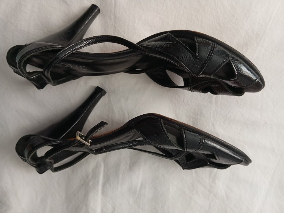 Kadın Siyah Gotik Topuklu Ayakkabı - Görsel 2